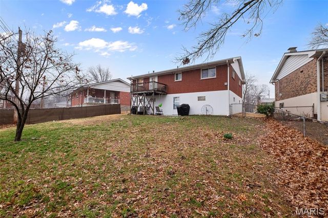 2511 Reav Tel Court, St Louis, MO 63125