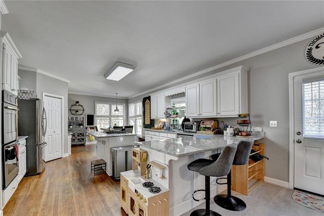 1294 Carrington Way, Lawrenceville, GA 30044