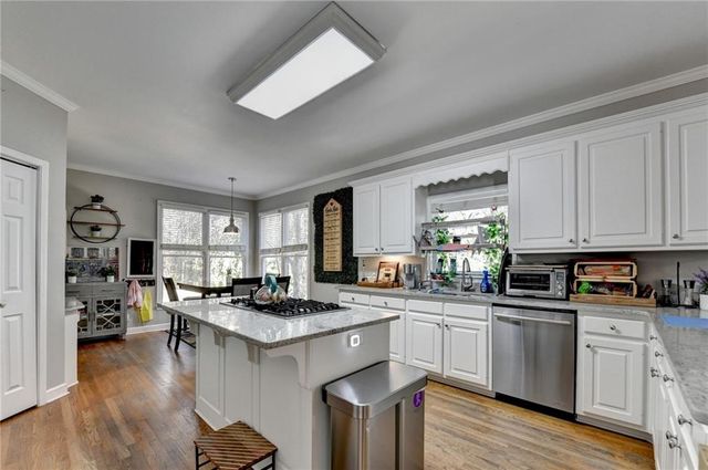 1294 Carrington Way, Lawrenceville, GA 30044
