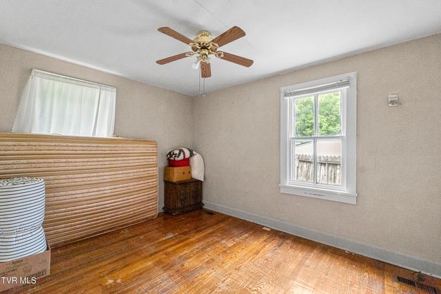 324 East Church Street, Greeneville, TN 37745