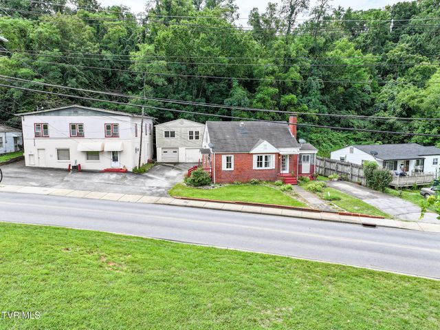 324 East Church Street, Greeneville, TN 37745
