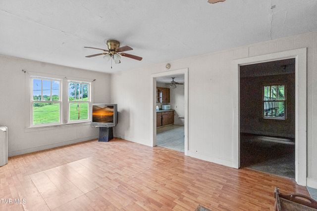 324 East Church Street, Greeneville, TN 37745