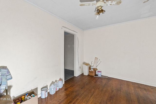 324 East Church Street, Greeneville, TN 37745