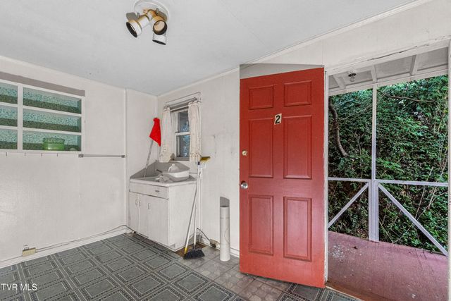 324 East Church Street, Greeneville, TN 37745