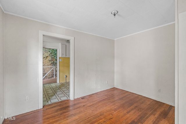 324 East Church Street, Greeneville, TN 37745