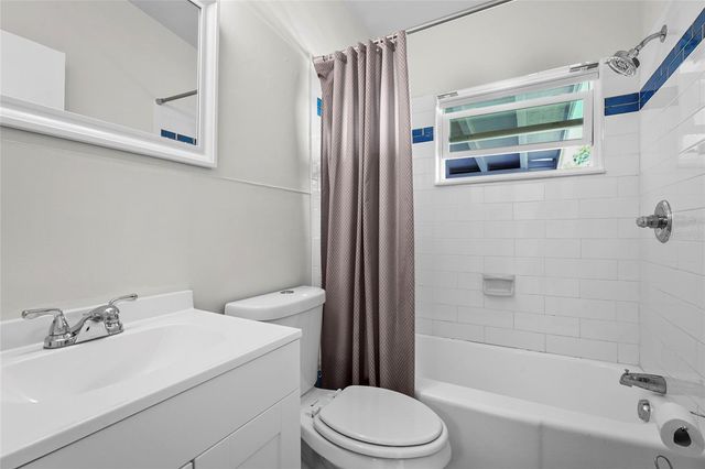 1920 ELK AVENUE, Sarasota, FL 34235