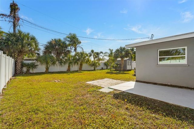 1920 ELK AVENUE, Sarasota, FL 34235