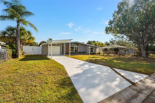 1920 ELK AVENUE, Sarasota, FL 34235