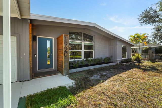 1920 ELK AVENUE, Sarasota, FL 34235