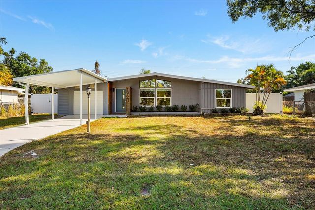 1920 ELK AVENUE, Sarasota, FL 34235