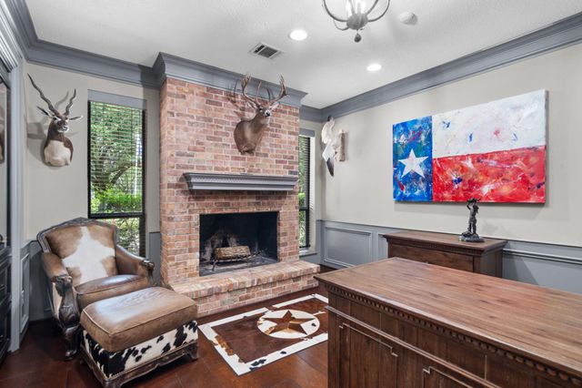 3 Regent Court, Sugar Land, TX 77478