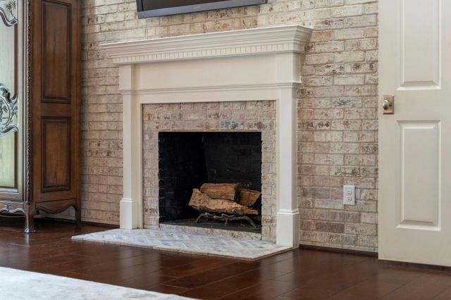 3 Regent Court, Sugar Land, TX 77478