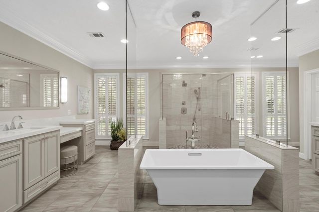 3 Regent Court, Sugar Land, TX 77478