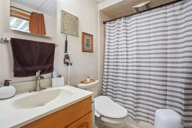 75 Lincoln Street, Sloatsburg, NY 10974