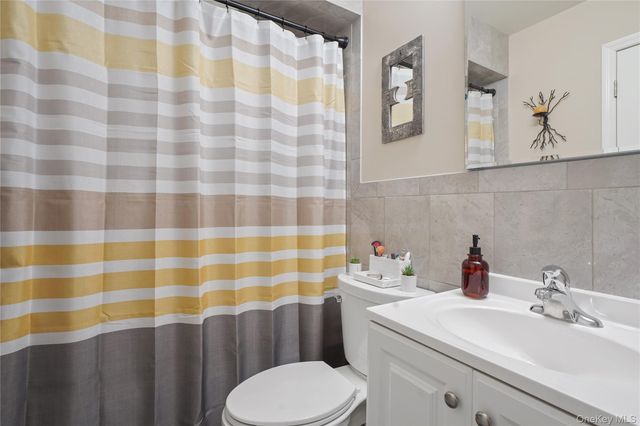 75 Lincoln Street, Sloatsburg, NY 10974