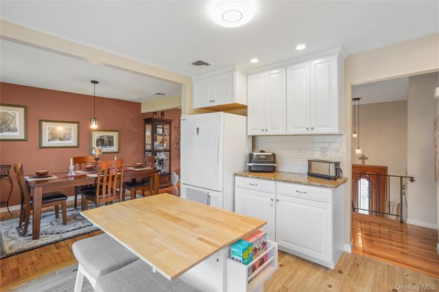 75 Lincoln Street, Sloatsburg, NY 10974