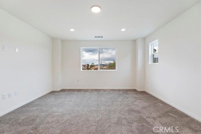 1983 Nathan Lane, San Jacinto, CA 92582