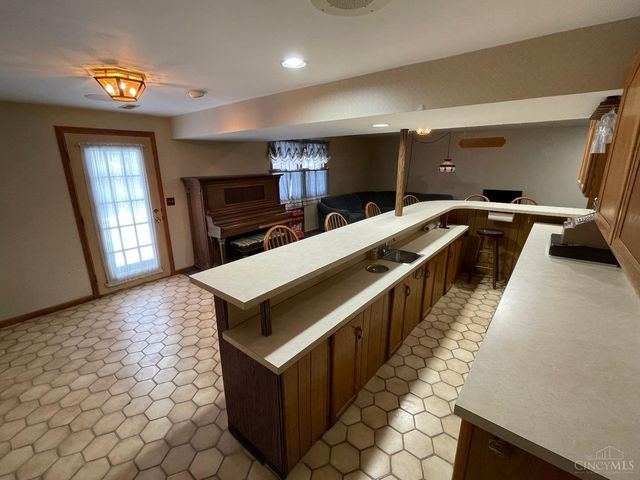 5547 Hubble Road, Colerain Twp, OH 45247