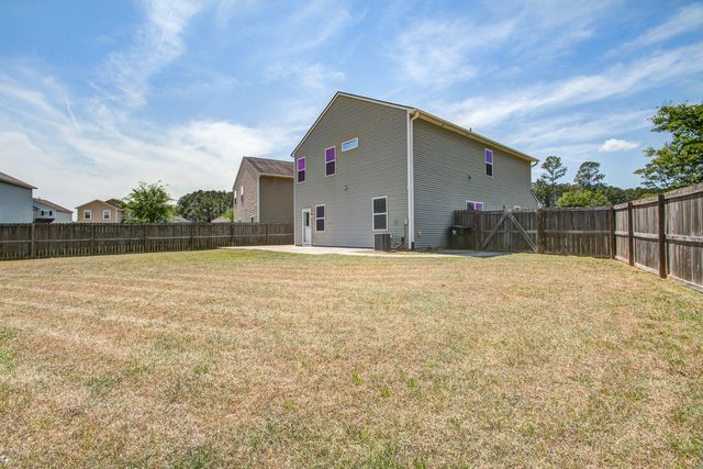 411 Ridgedale Road, Summerville, SC 29486