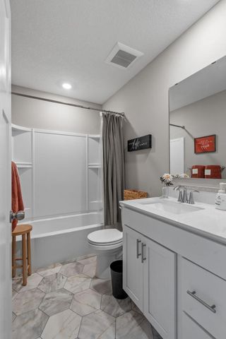 8710 Parkington Avenue NE, Otsego, MN 55330
