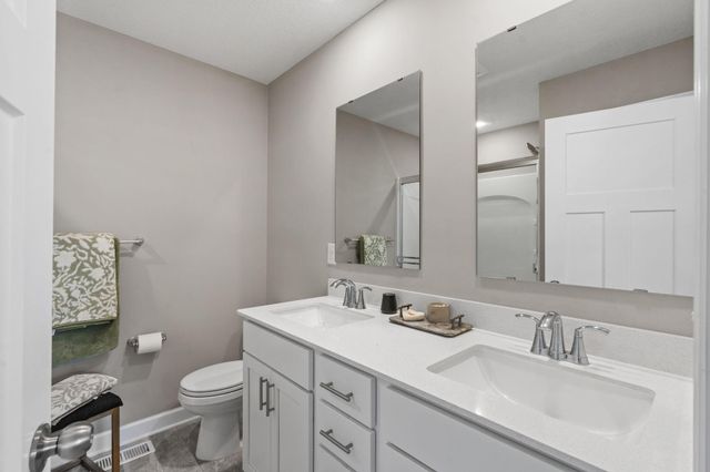8710 Parkington Avenue NE, Otsego, MN 55330