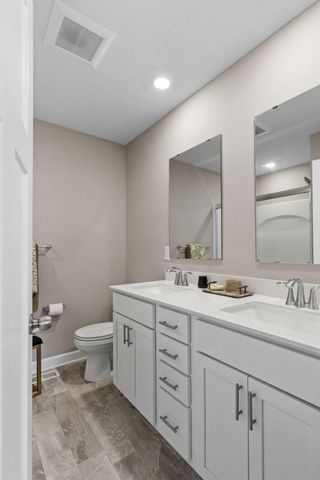 8710 Parkington Avenue NE, Otsego, MN 55330