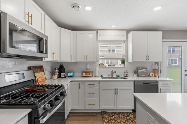 8710 Parkington Avenue NE, Otsego, MN 55330