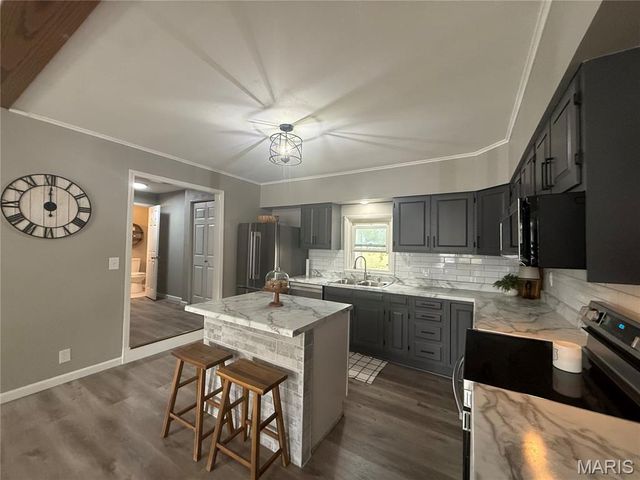 911 W Exchange Street, Jerseyville, IL 62052