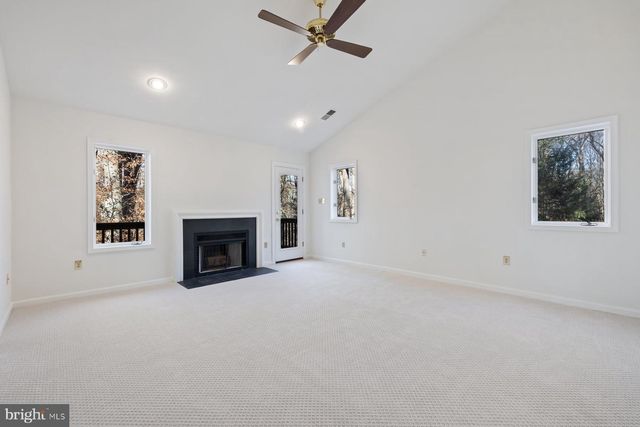 255 JEFFERY LN, Great Falls, VA 22066