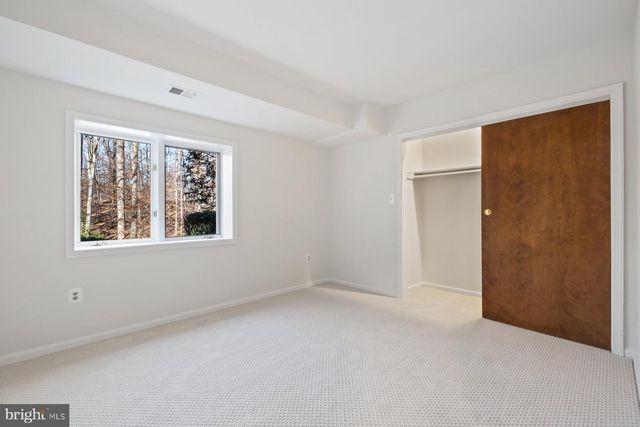 255 JEFFERY LN, Great Falls, VA 22066