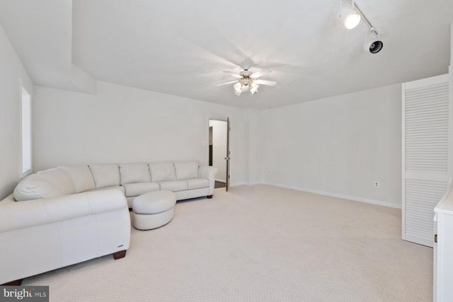 255 JEFFERY LN, Great Falls, VA 22066