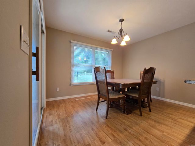 1322 Cottonwood Court, Mountain Home, AR 72653