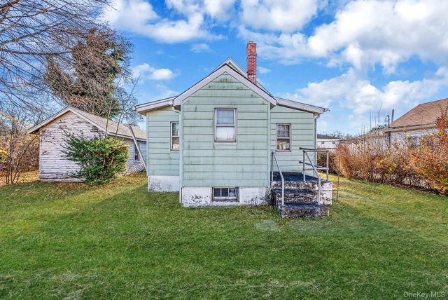 633 Hill Street, Uniondale, NY 11553