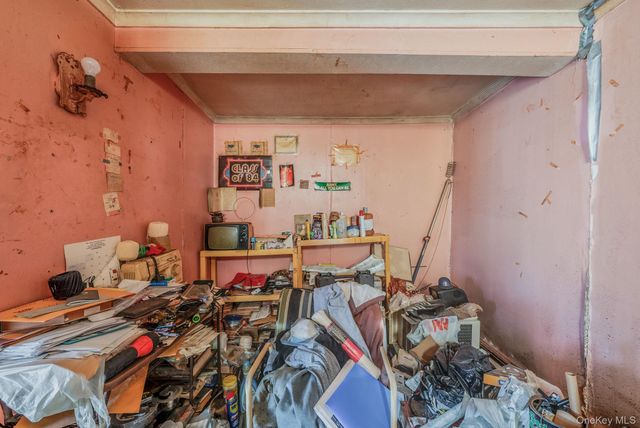 633 Hill Street, Uniondale, NY 11553