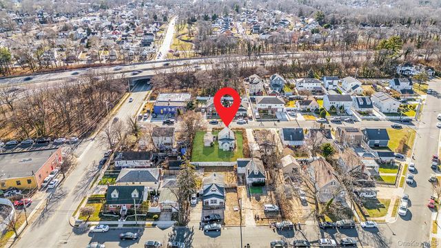 633 Hill Street, Uniondale, NY 11553