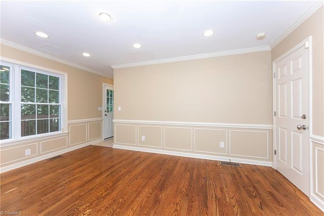 175 Millers Crossing Court, Winston-salem, NC 27103