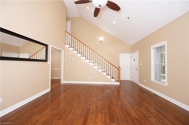 175 Millers Crossing Court, Winston-salem, NC 27103
