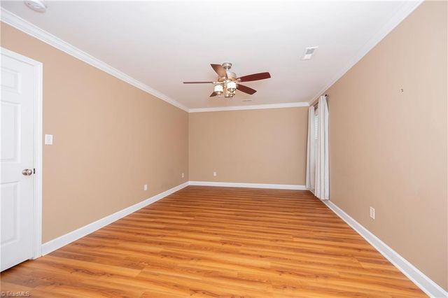 175 Millers Crossing Court, Winston-salem, NC 27103