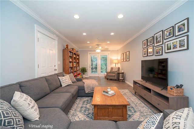 175 Millers Crossing Court, Winston-salem, NC 27103