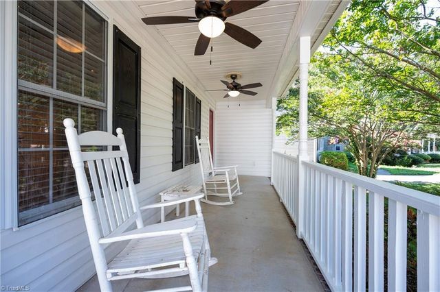 175 Millers Crossing Court, Winston-salem, NC 27103
