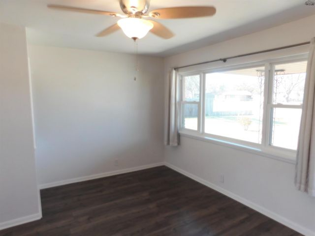 500 S OKLAHOMA CUTOFF, Burkburnett, TX 76354