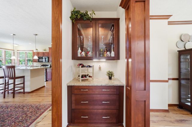 6333 Crystal Valley Drive, Galena, OH 43021