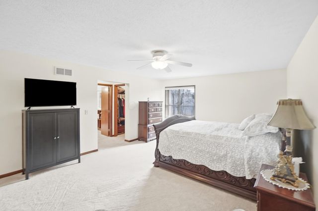 6333 Crystal Valley Drive, Galena, OH 43021
