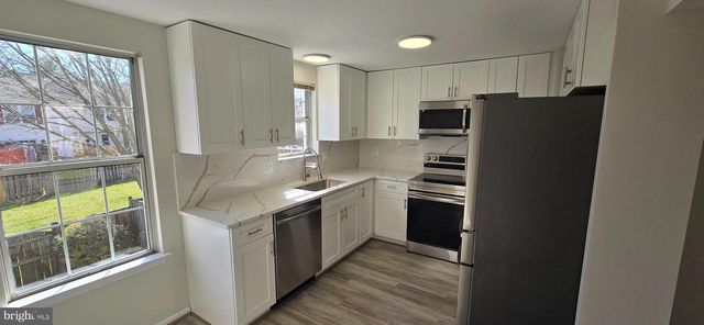 15 ASBURY WAY, Sterling, VA 20165