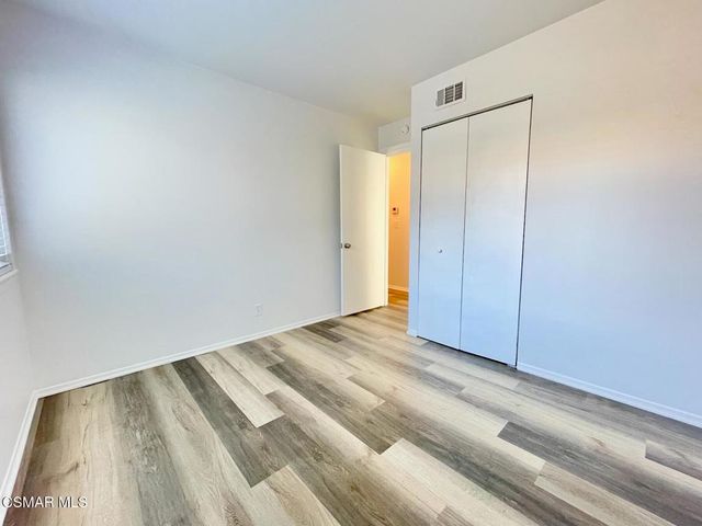 4881 Muirwood Court E, Simi Valley, CA 93063