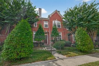 2913 W Dallas Street, Houston, TX 77019