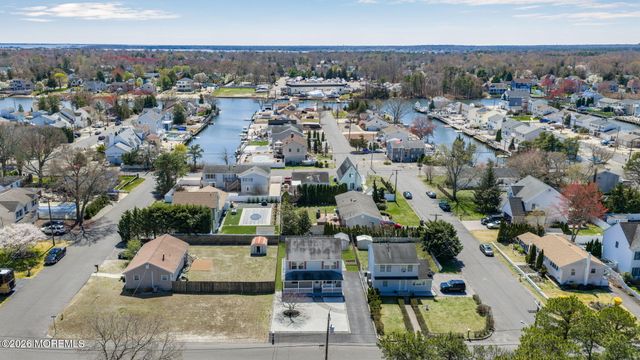 95 Bay Harbor Boulevard, Brick, NJ 08723
