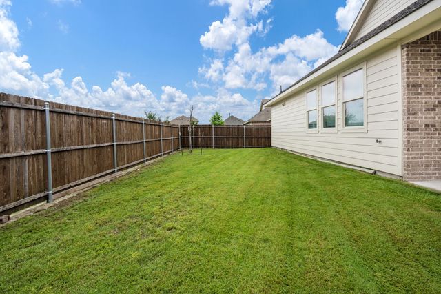 1001 Rosewood Street, Princeton, TX 75407