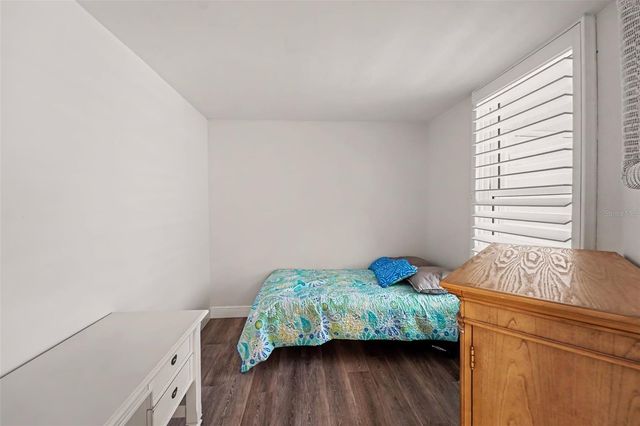 5279 ISLA KEY BLVD S 410, St Petersburg, FL 33715