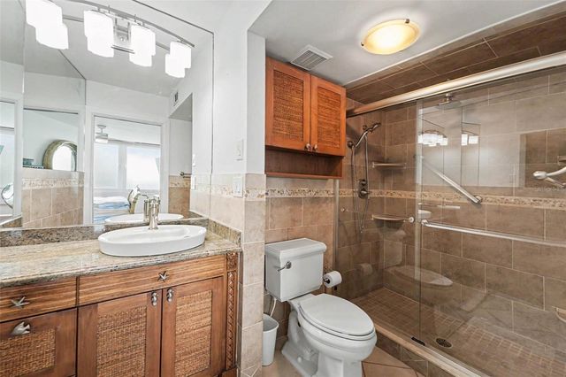 5279 ISLA KEY BLVD S 410, St Petersburg, FL 33715